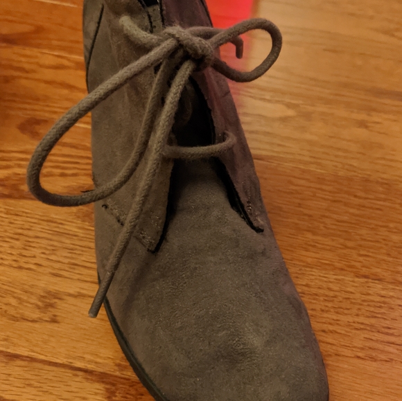 Cute Wedge Booties - Picture 4 of 4